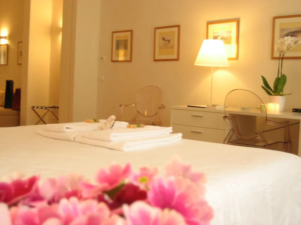 Residence Hilda Firenze Italia