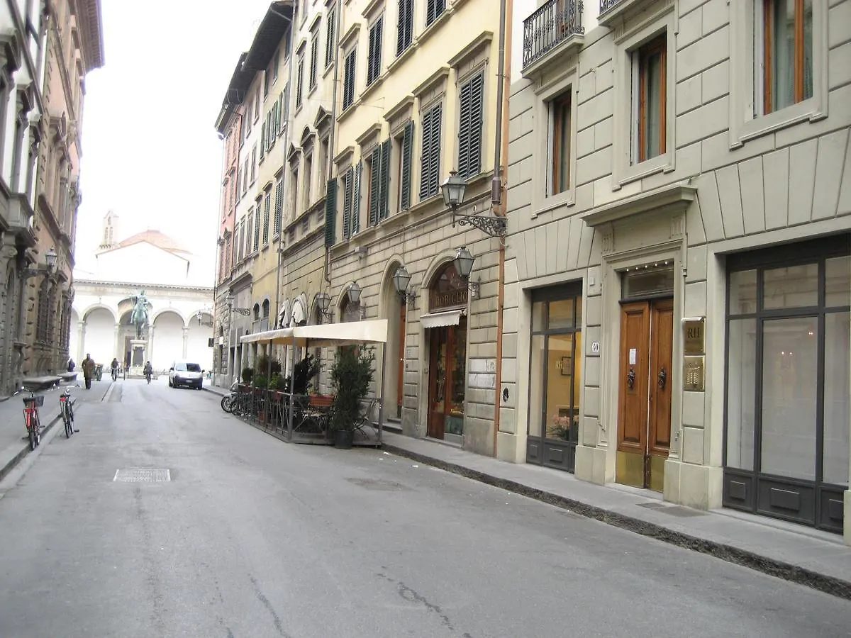 Residence Hilda Florence 4*,